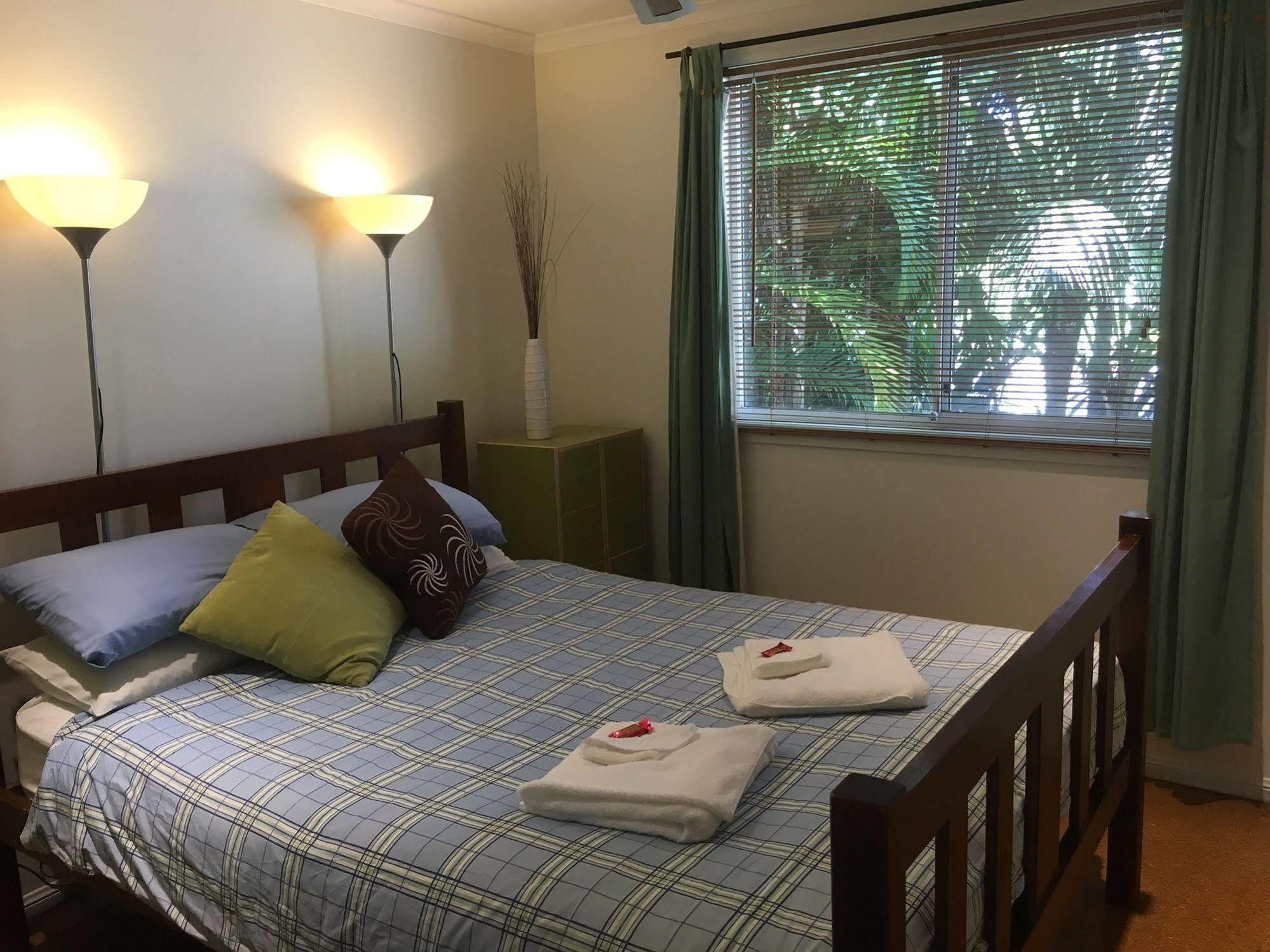 Safety Beach Bungalows Woolgoolga Esterno foto